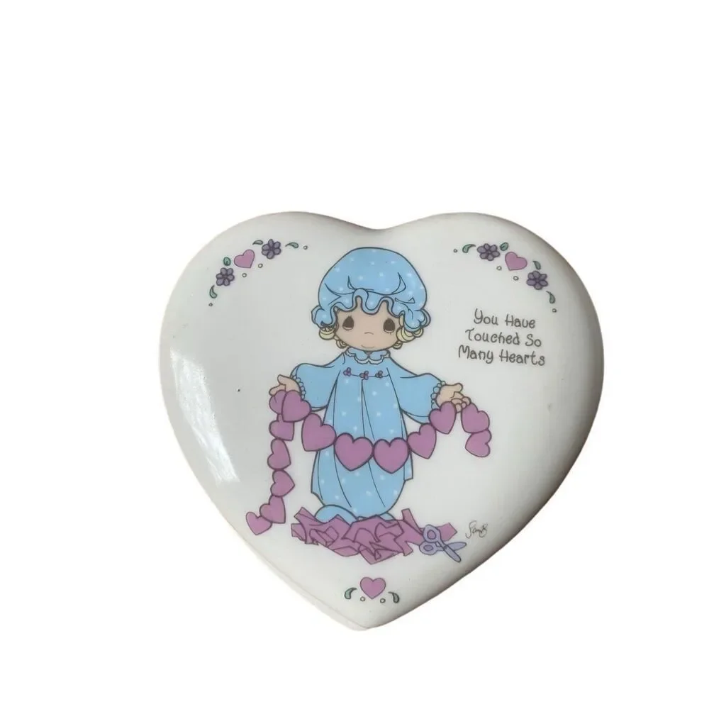 Vintage 90s Precious Moments- Heart Shaped Ceramic Trinket Boxes box